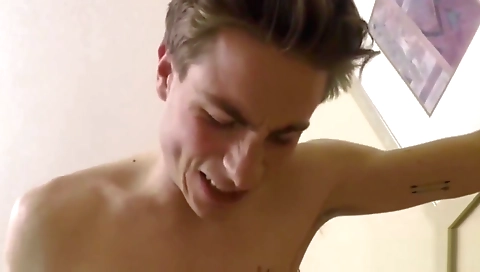 Sexy blonde gets fucked on a facial