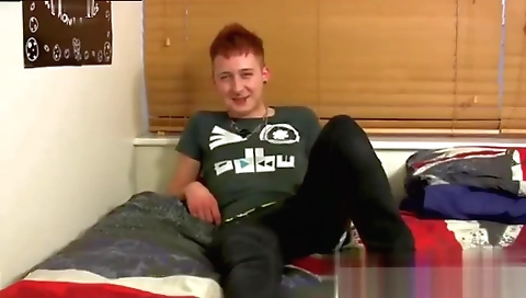 Married guy with perfect ass
