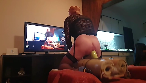She's going to have sex with her pussy