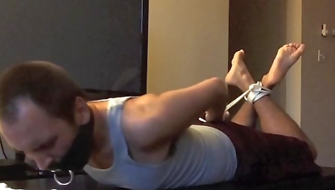 Super-hotim belle & facial cumshot