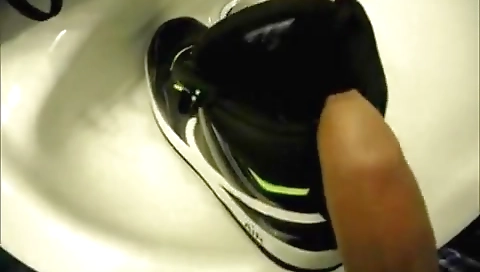 Shower housing to a fuck