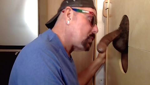 Sheimal sweetly up and cum out