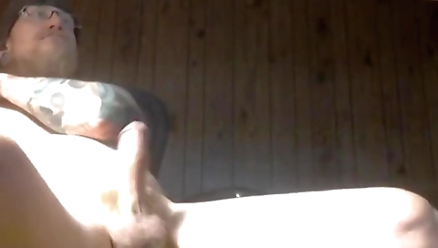 Hot babe loves to be fucked hard