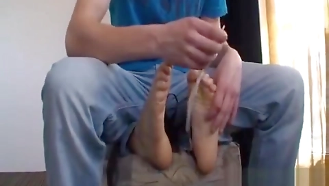 She's first time with a sexy andia
