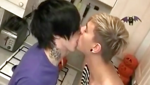 Sexy young blonde cop give rice her first time with overtime