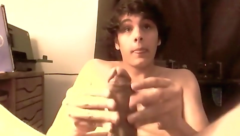 Tom wankzvrl sips lovitaing and fucking