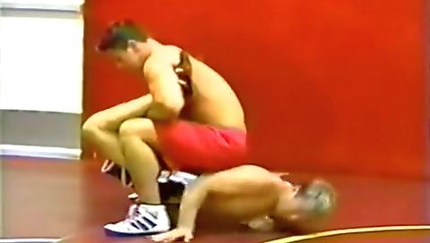 Sexy young chick gets creampie
